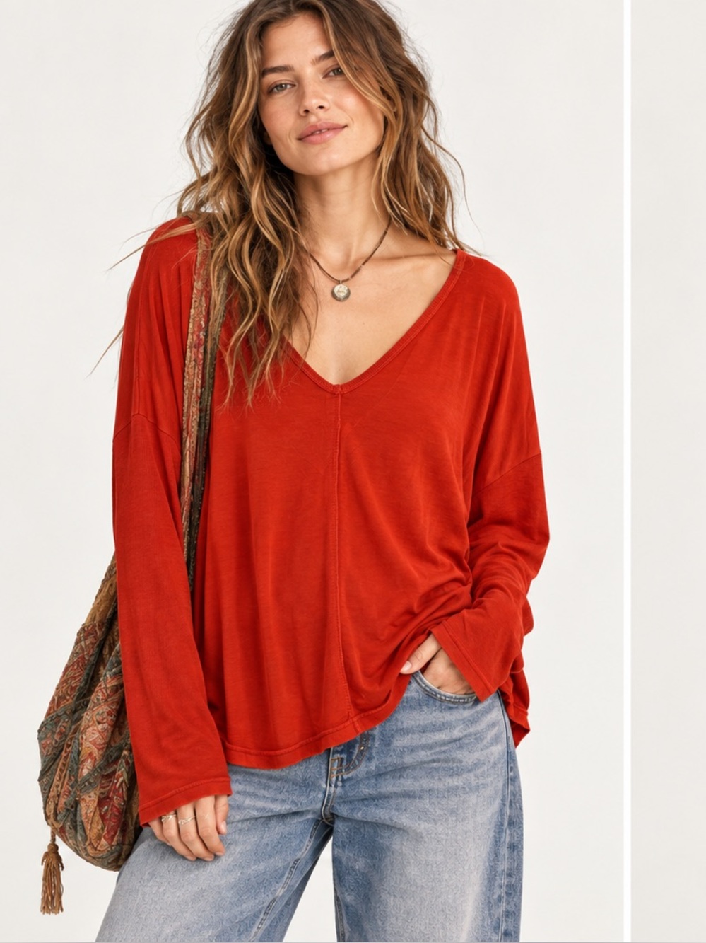 Women's V-Neck Long Sleeve Top - Red
